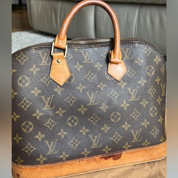 Louis Vuitton Alma BB PM - Picture 3 of 8